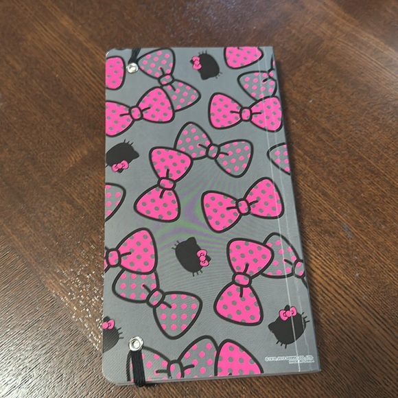Hello Kitty Journal - Picture 2 of 7